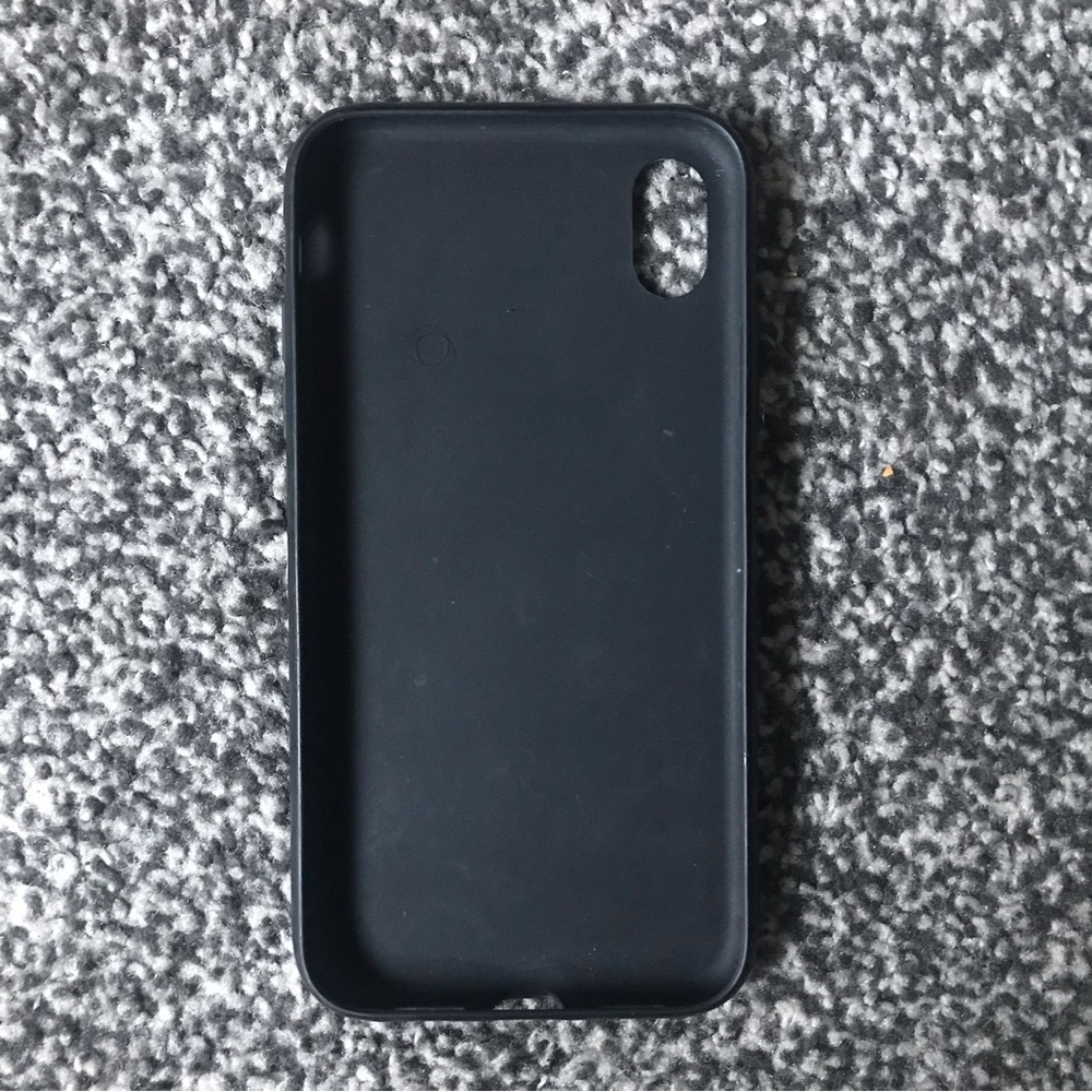 iPhone XS phone case butterflies 🦋 - Picture 2 of 3